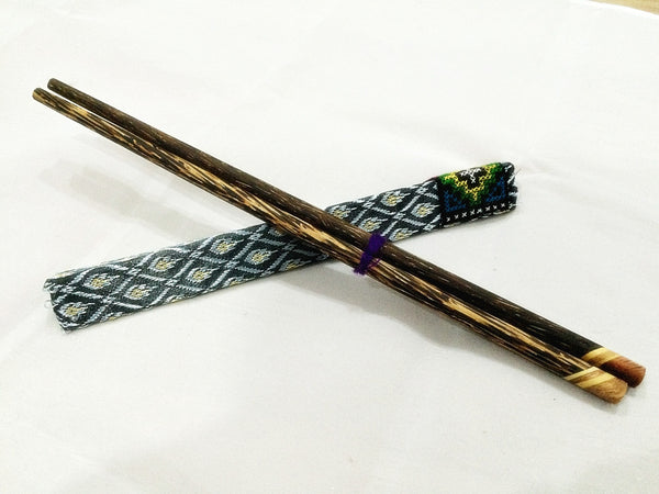 1 Pair Mango Wood ChopSticks With Thai Hill Tribe Holders